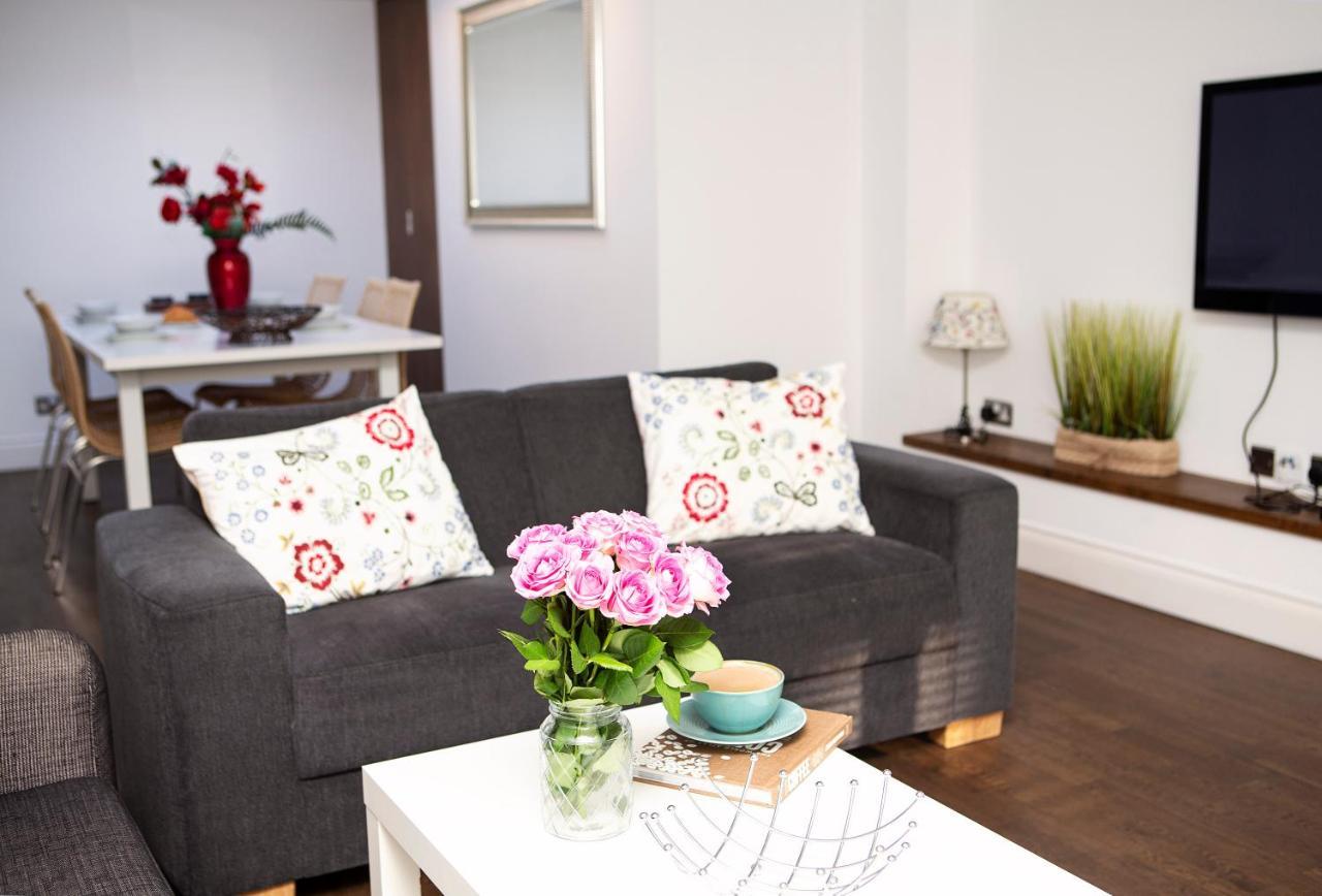 לונדון Apt 3, Trafalgar Sq Duplex, 3Rd & 4Th Floor By Indigo Flats מראה חיצוני תמונה
