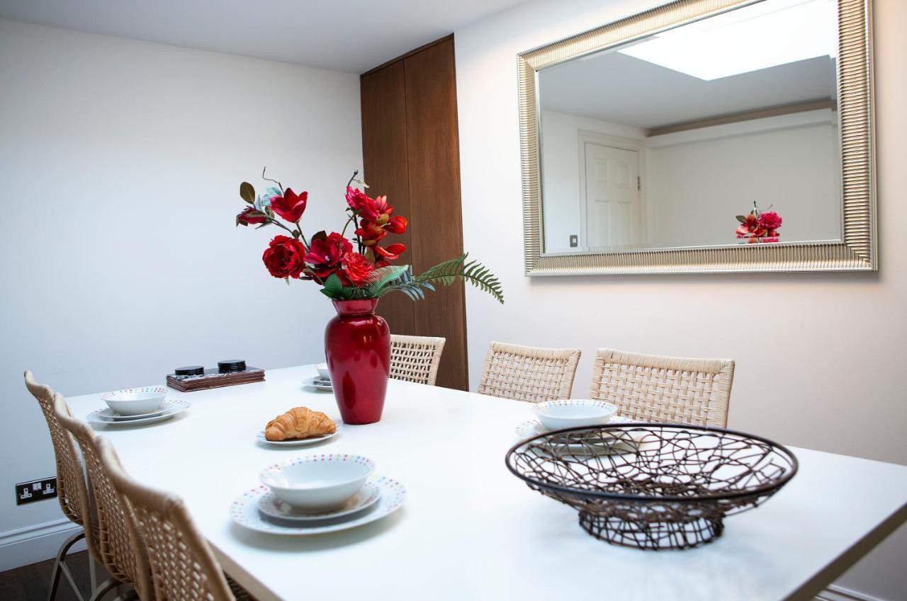 לונדון Apt 3, Trafalgar Sq Duplex, 3Rd & 4Th Floor By Indigo Flats מראה חיצוני תמונה